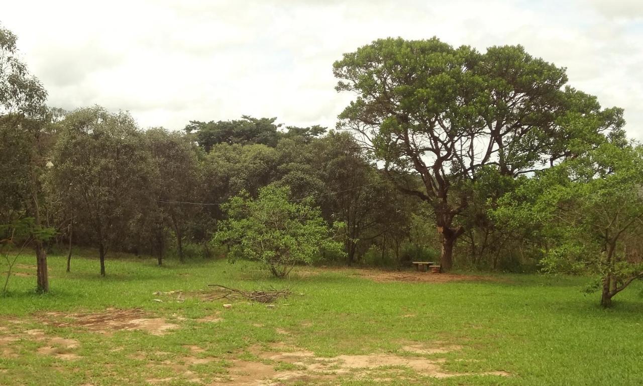 Camping Do Delei เซาโตเมตัสเลตราส ภายนอก รูปภาพ